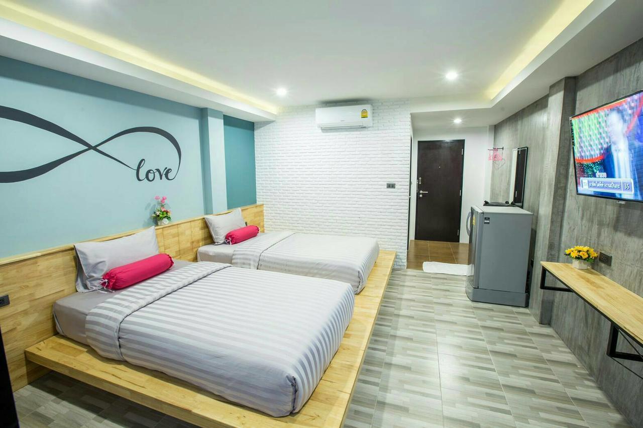 Sor Kor Sor Resort Szatahip Kültér fotó