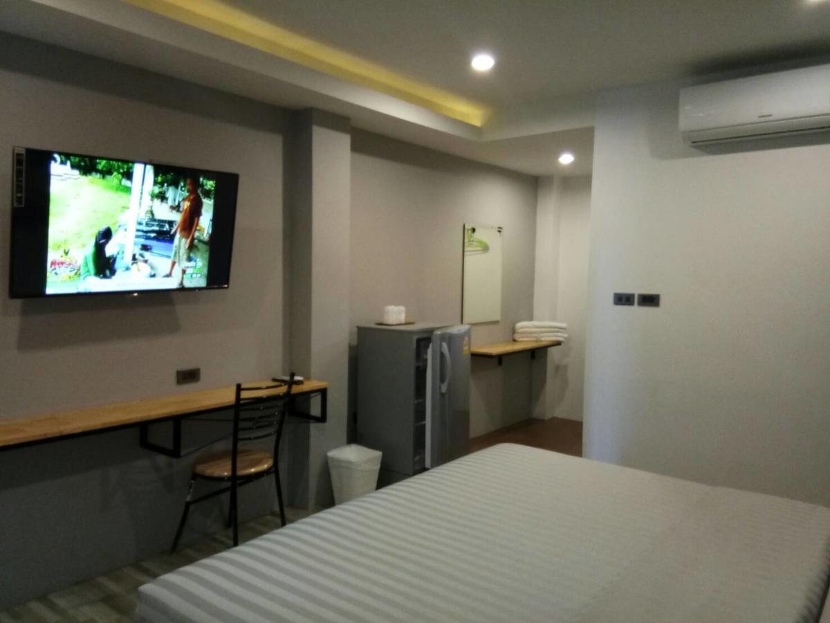 Sor Kor Sor Resort Szatahip Kültér fotó